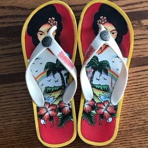 Ed hardy flip flops Women Sz 9